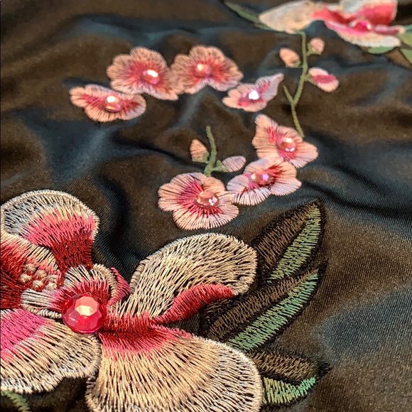 Girls/kids jacket black & pink floral stitching - Picture 2 of 6